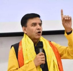 पूर्वांचल में उद्यम की असीमित संभावनाओं को अवसर के रूप में अपनाएं युवा